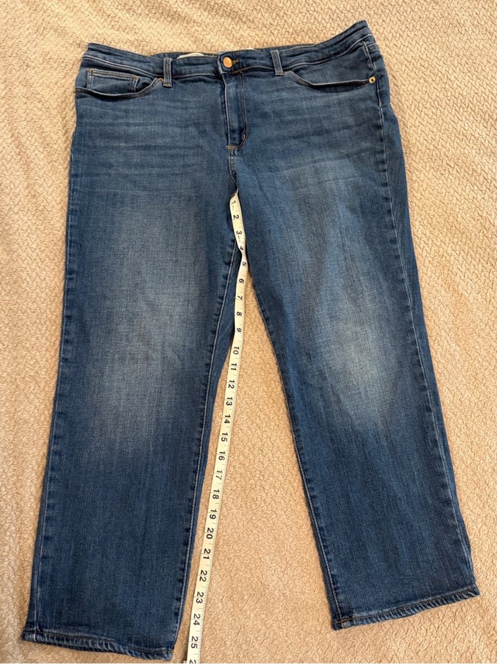 Universal Thread Women's Straight Leg Jeans in Mid Blue - Sz 18S